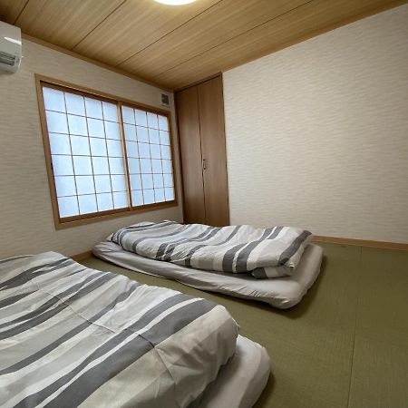 Wutong-40 Minutes Direct To Kansai Airport And 5 Minute Walk To Jr Or Subway Or Nankai Line And 1 Minute To Tsutenkaku The Landmark Of Osaka And Many Japanese Bistros Nearby Exterior foto