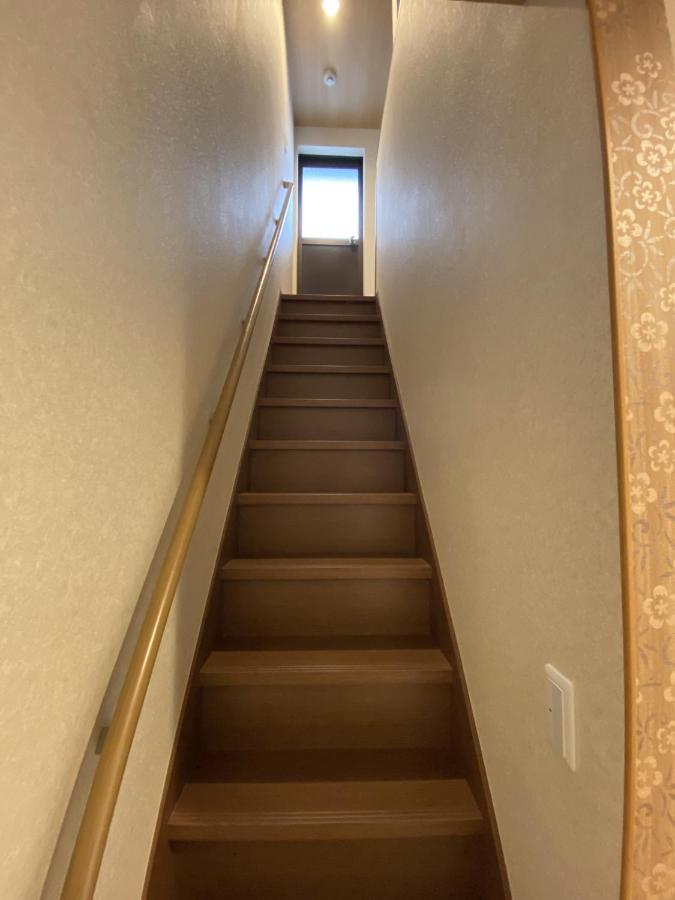 Wutong-40 Minutes Direct To Kansai Airport And 5 Minute Walk To Jr Or Subway Or Nankai Line And 1 Minute To Tsutenkaku The Landmark Of Osaka And Many Japanese Bistros Nearby Exterior foto